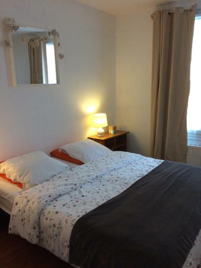 Appartement 4 Personnes Centre Ville Châteauneuf-sur-Loire Buitenkant foto